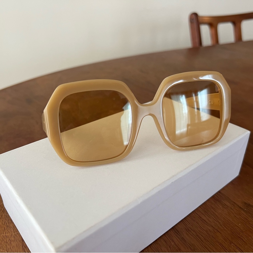 Aperçu Laurence Sunglasses - Cafe Crème Color - like new (with box)